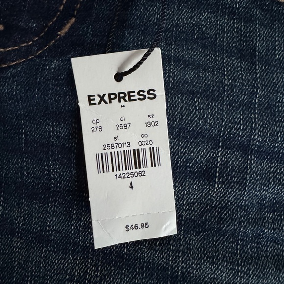 Jean Shorts - Picture 5 of 10